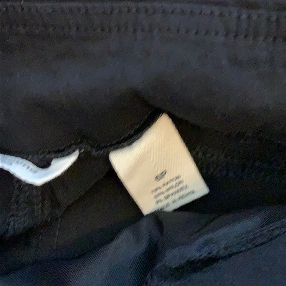 Capris pants bundle - Picture 4 of 4